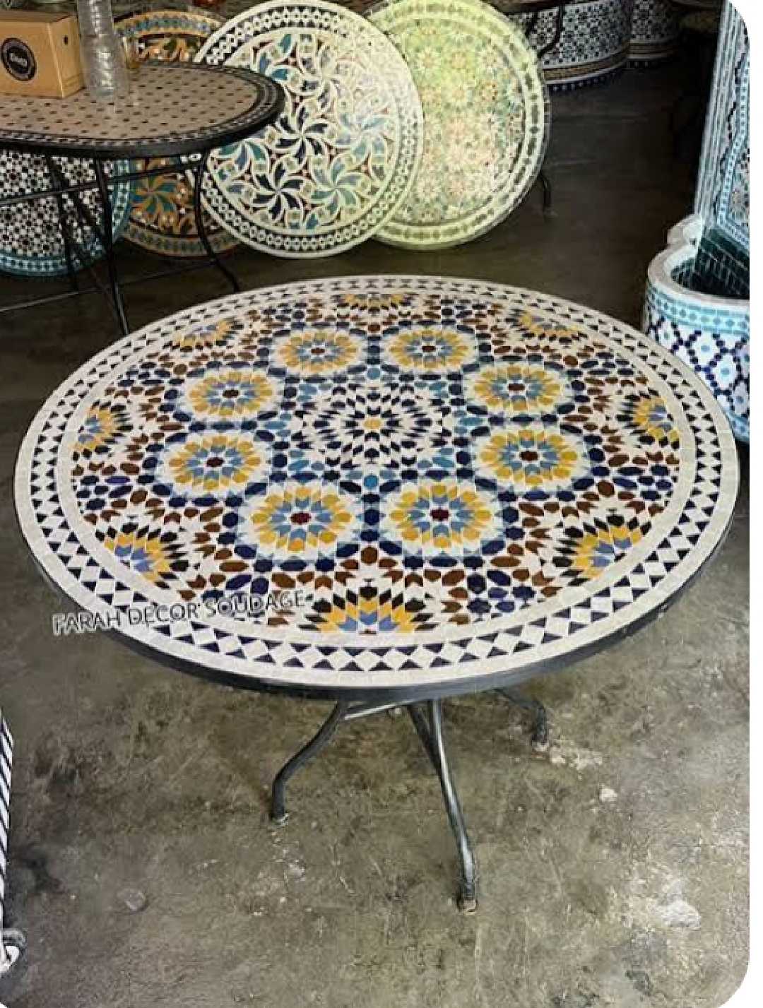 Mosaico piastrelli di Fez Marocco